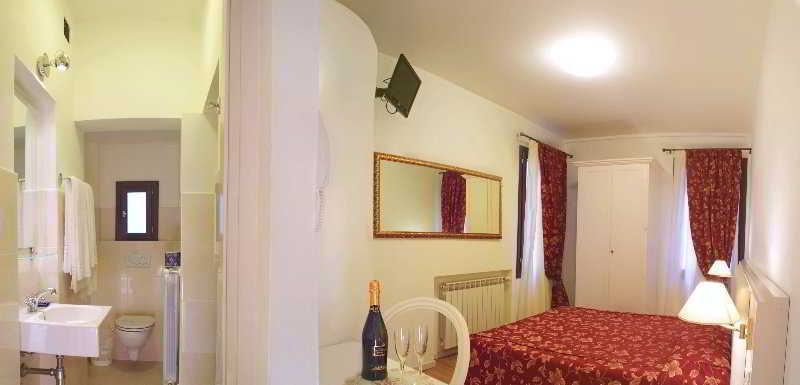 Albergo Ai Tolentini Венеция Екстериор снимка